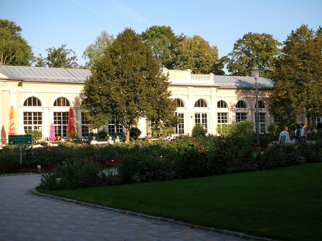 Hotel Hallerhof บาดฮัลล์ ภายนอก รูปภาพ