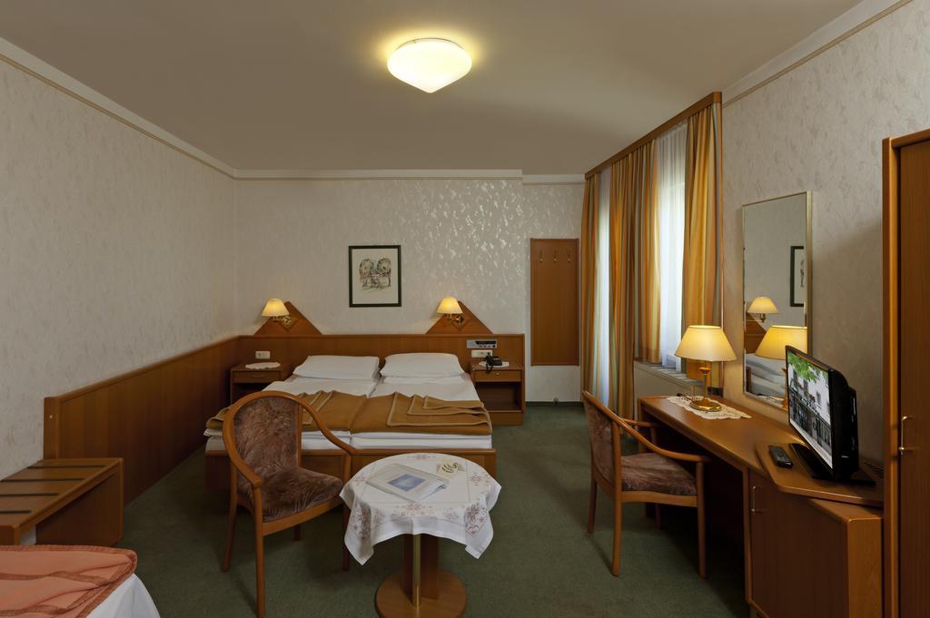 Hotel Hallerhof บาดฮัลล์ ภายนอก รูปภาพ