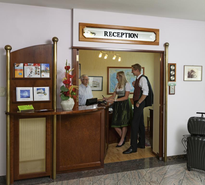 Hotel Hallerhof บาดฮัลล์ ภายนอก รูปภาพ